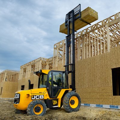 Forklift unloading machinery and industrial equipment in Sittingbourne